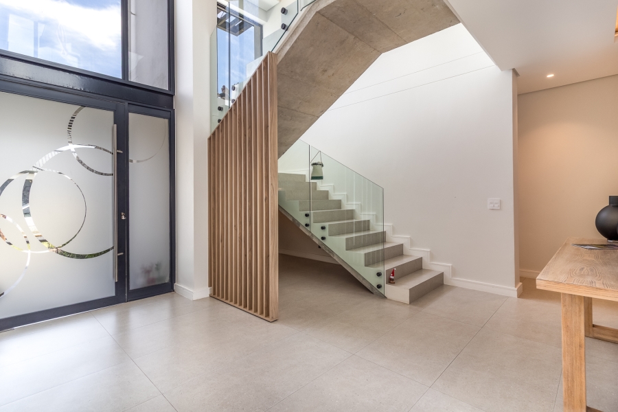 6 Bedroom Property for Sale in Pearl Valley at Val de Vie Western Cape